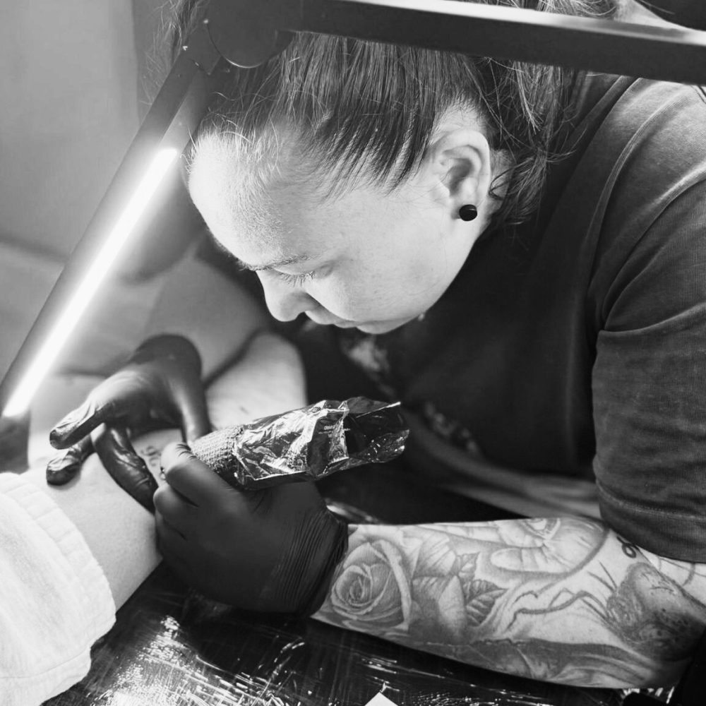 profile-tattoo-bw